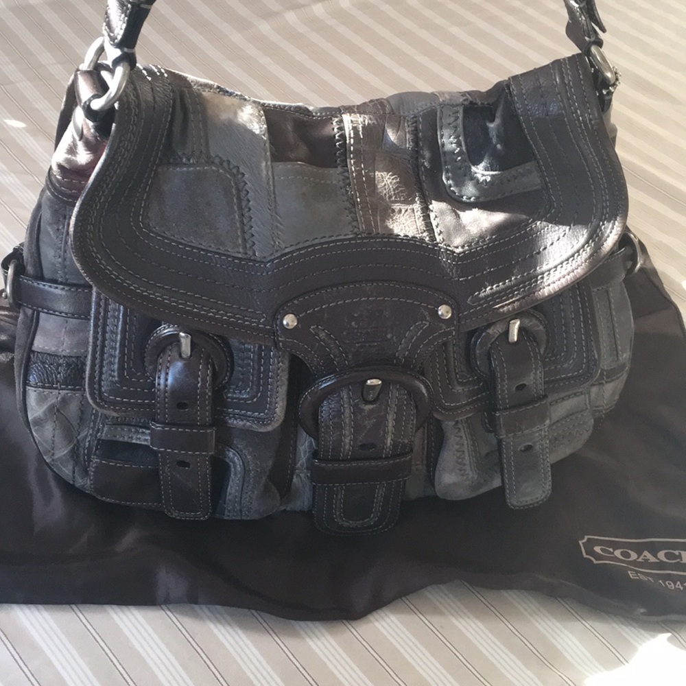 25. Coach vintage high end Gorgeous bag